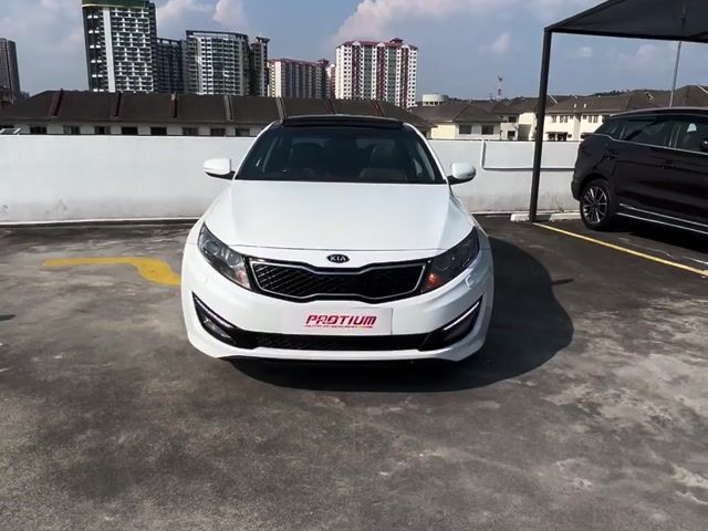 2013 Kia Optima K5 2.0 (A) B/List Boleh Loan Kedai - 1
