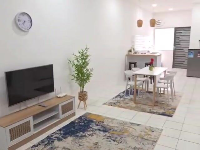 Video Image 1