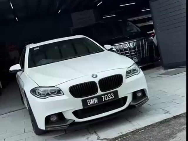 OTR 2016 Bmw 528i 2.0 M-SPORT F10 FACELIFT (A) - 1