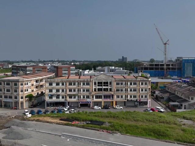 Video Image 1