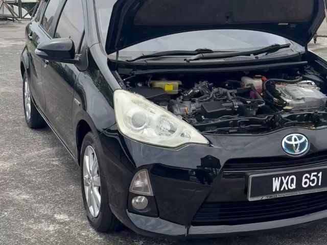 2012 Toyota PRIUS C 1.5 (HYBRID) (A) - 1