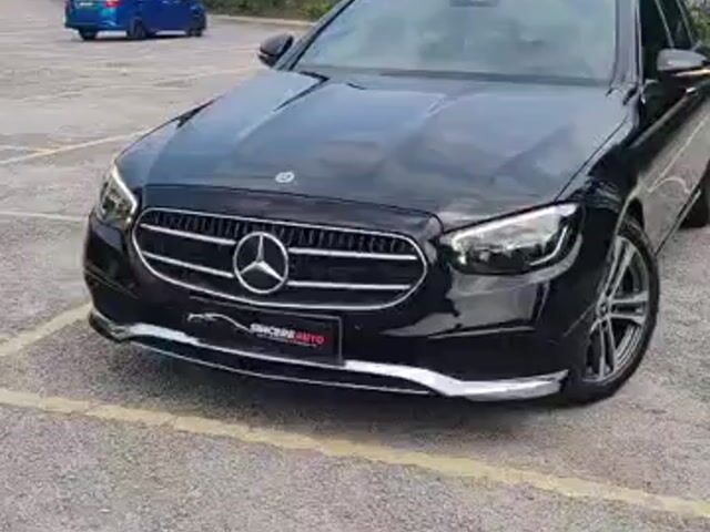 Mercedes Benz E200 2.0 AVANTGARDE U/WARRANTY L/MIL - 1