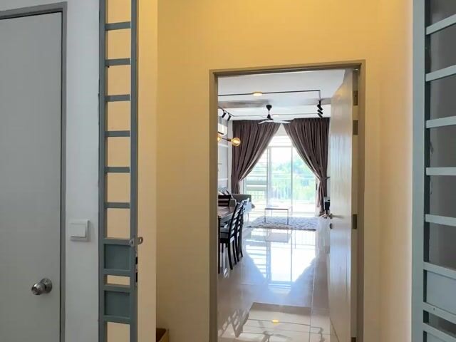 Video Image 1