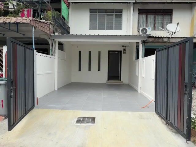 Video Image 1