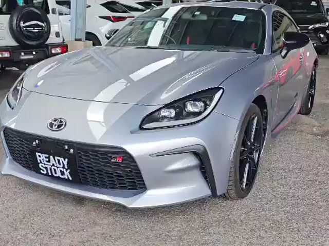 2023 Toyota GR86 2.4 RZ (M) GRADE 5A - 10K MILEAGE - 1