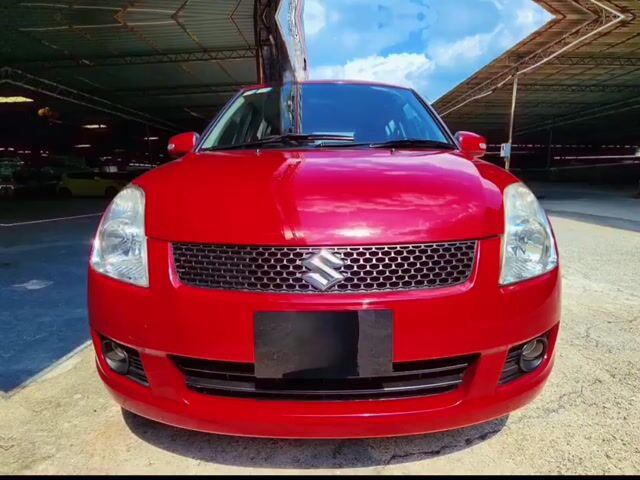 2011 Suzuki SWIFT 1.5 (A) Keyless Sporty - 1