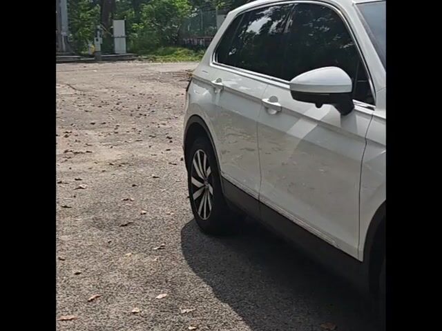 Volkswagen TIGUAN 1.4 COMFORTLINE 2018 (A) - 1
