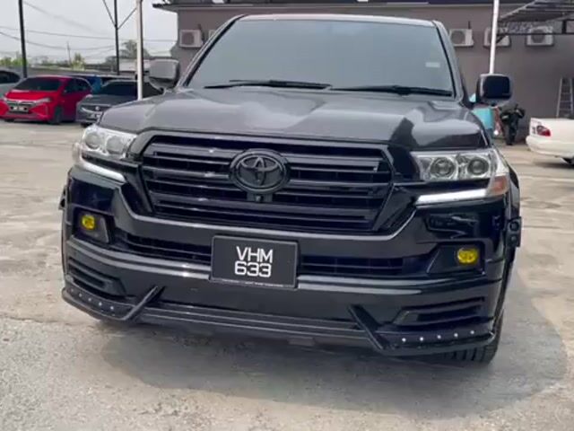 2011 Toyota LANDCRUISER 4.6 ZX V8 (A) 137K MIL ORI - 1