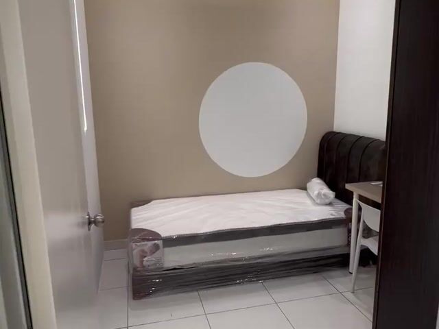 Video Image 1
