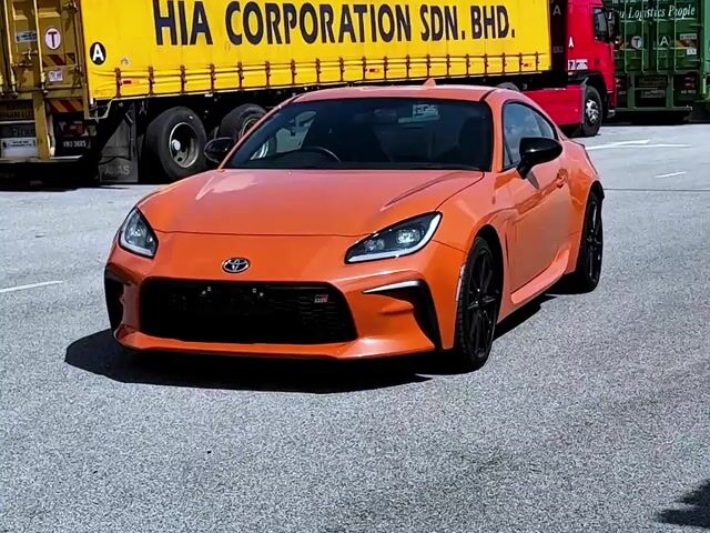 2023 Toyota GR86 2.4 RZ 10EDT 8,000KM (M) MUSTVIEW - 1