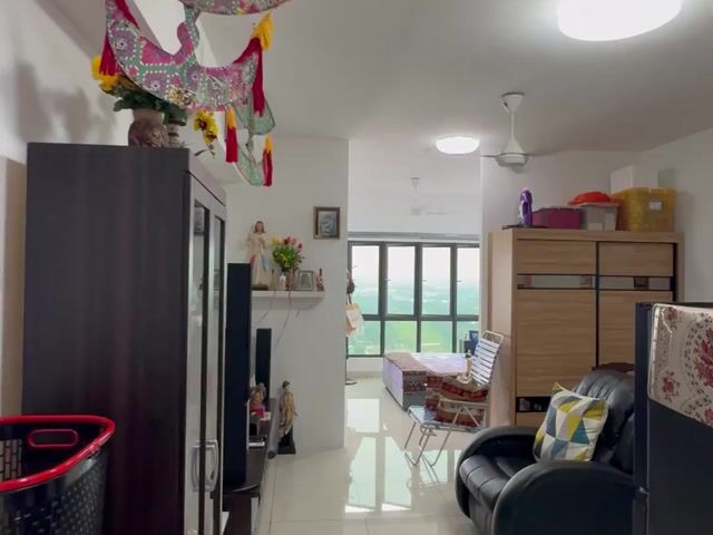Video Image 1