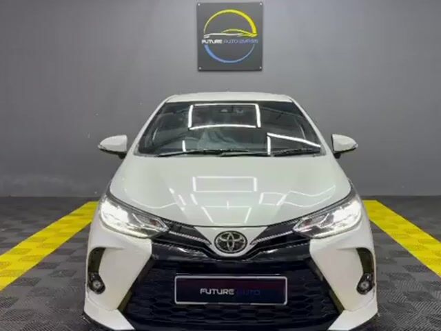 Toyota YARIS 1.5 E (A) BODYKIT / 5 YEARS WARRANTY - 1