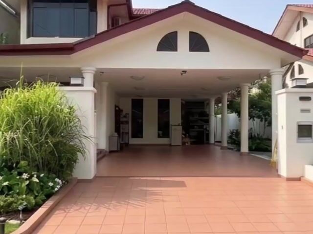 Video Image 1