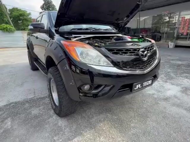 2013 Mzada BT-50 2.2 (A) Recaro Seat Ori Cond  - 1