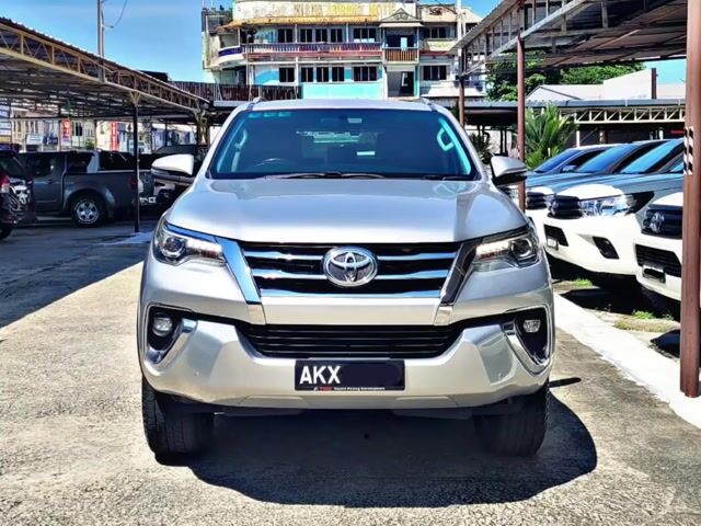 2018 Toyota FORTUNER 2.4 VRZ 4x4 1 OWN TOP TOP - 1