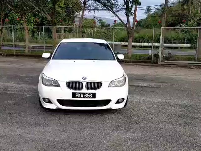 FreeTukarNama BMW 525i E60 3.0 (A) 2007 - 1