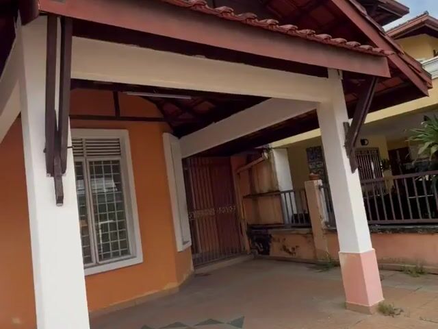 Video Image 1