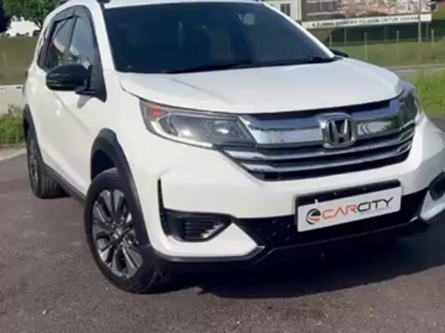 2023 Honda BR-V 1.5 PREMIUM FACELIFT VERSION FSR W - 1