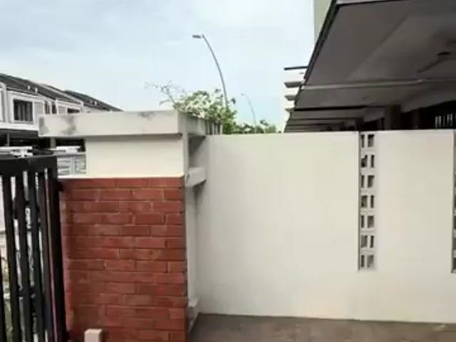 Video Image 1