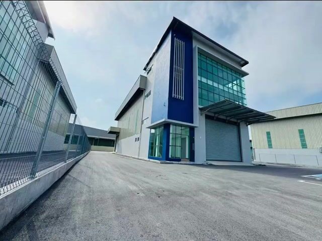 Video Image 1