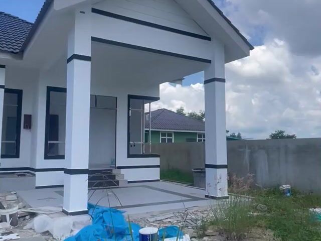 Video Image 1