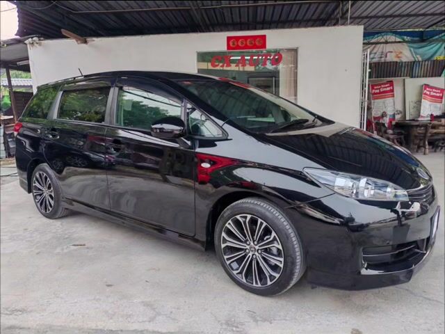 2011/14 Toyota Wish 1.8 (A) High Spec 1 owner - 1