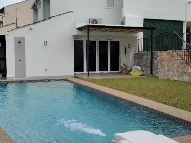 Video Image 1