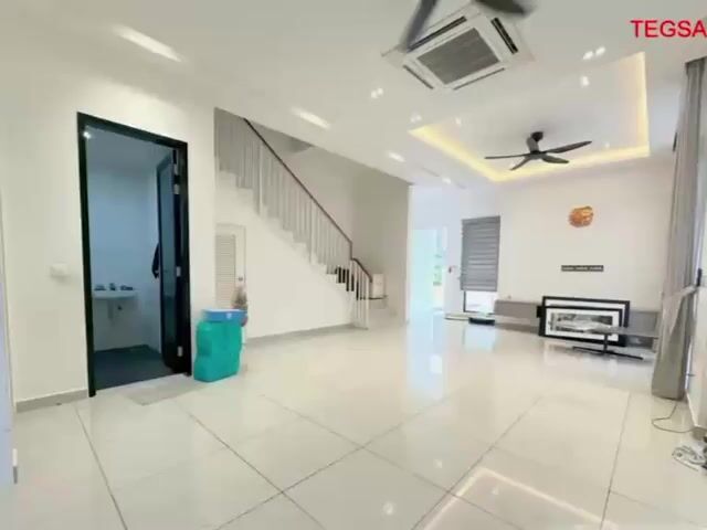 Video Image 1