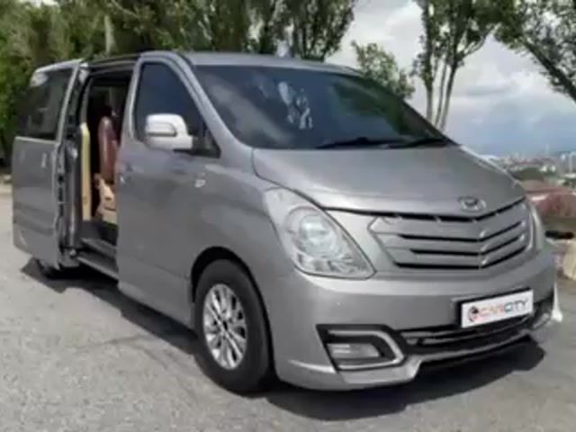 2015 Hyundai GRAND STAREX 2.5 ROYALE DELUXE (A) - 1