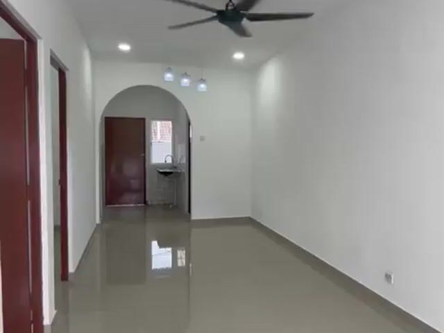 Video Image 1