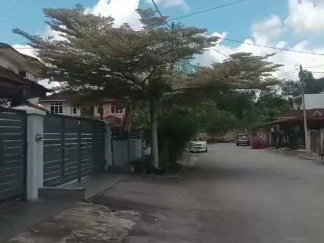 Video Image 1