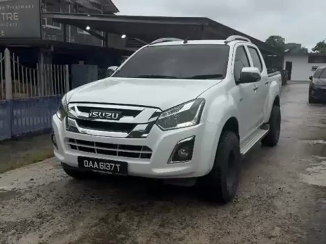 2017 Isuzu D-MAX 2.5 Premium 4x4 Auto For Sale🚗 - 1