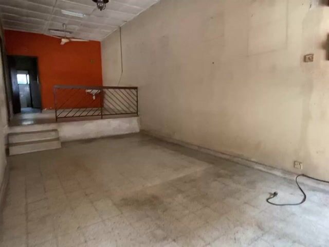 Video Image 1