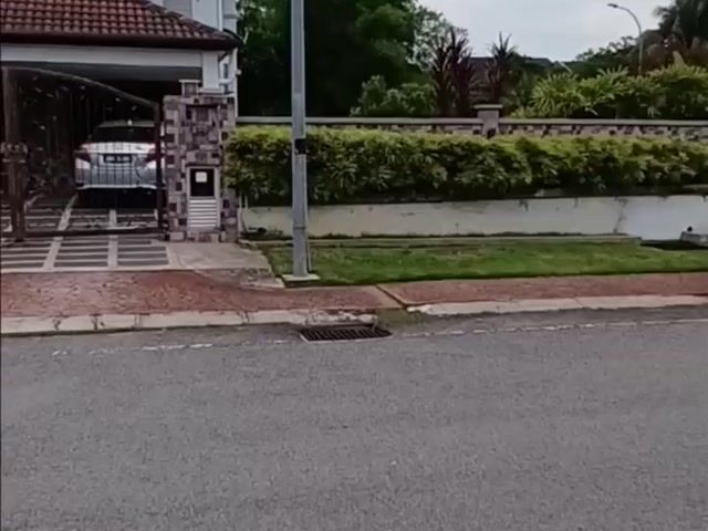 Video Image 1
