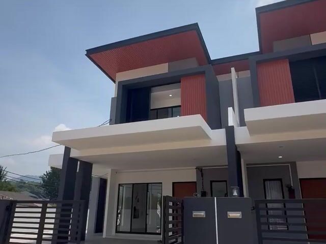 Video Image 1