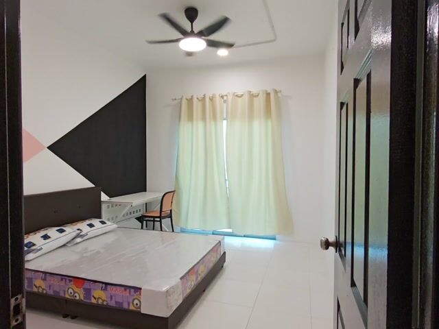 Video Image 1