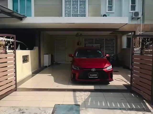 Video Image 1