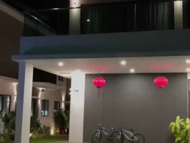 Video Image 1