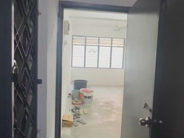 Video Image 1