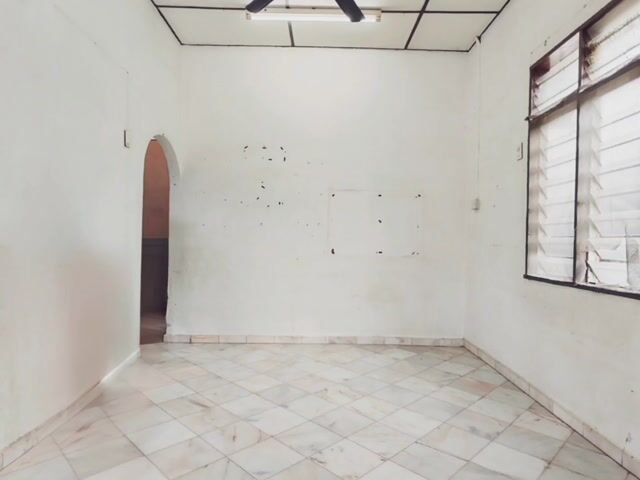 Video Image 1