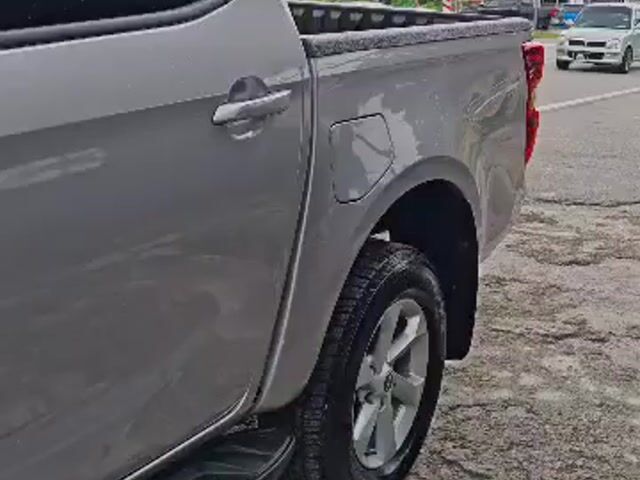 Isuzu D-MAX 1.9L(A) FL AUTO PLUS 6SPD 4X2 pickups - 1