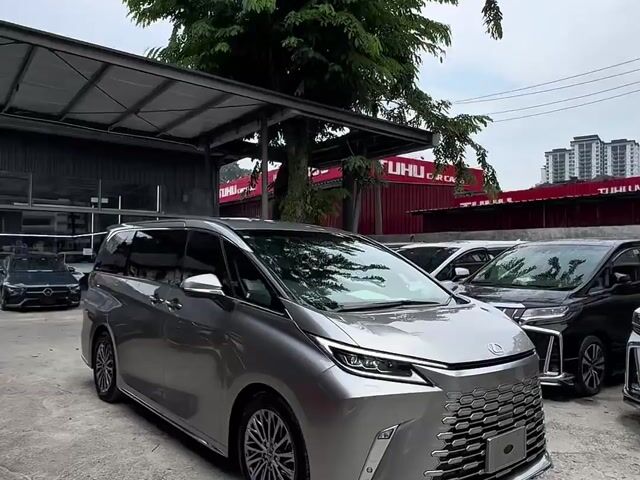 2024 Lexus LM500H EXECUTIVE 7K KM MARK LEVINSON 4S - 1