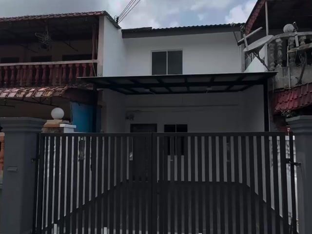 Video Image 1