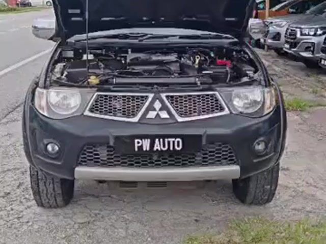 Mitsubishi  TRITON 2.5(A)L200 D/C DI-D 4X4 pickups - 1