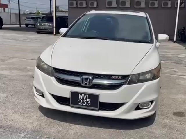 2011 Honda STREAM 1.8 i-VTEC RSZ FACELIFT (A) ORI - 1