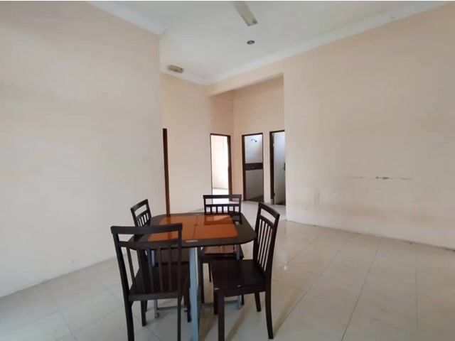Video Image 1