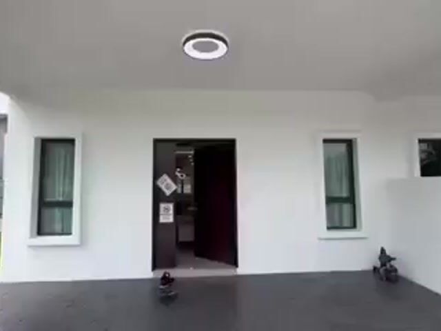 Video Image 1