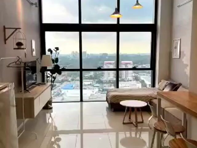 Video Image 1