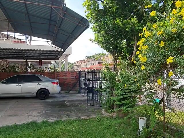 Video Image 1