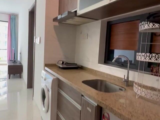 Video Image 1